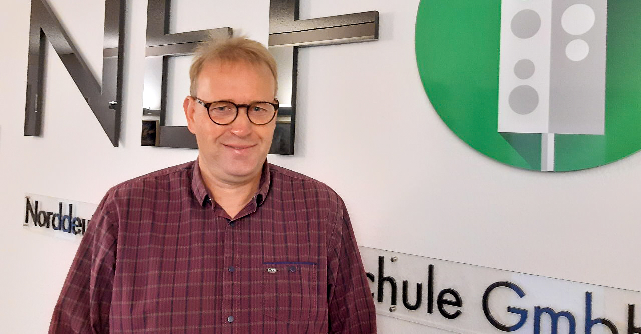NEF begrüßt Martin Weseler als neuen Dozenten am Standort Oldenburg
